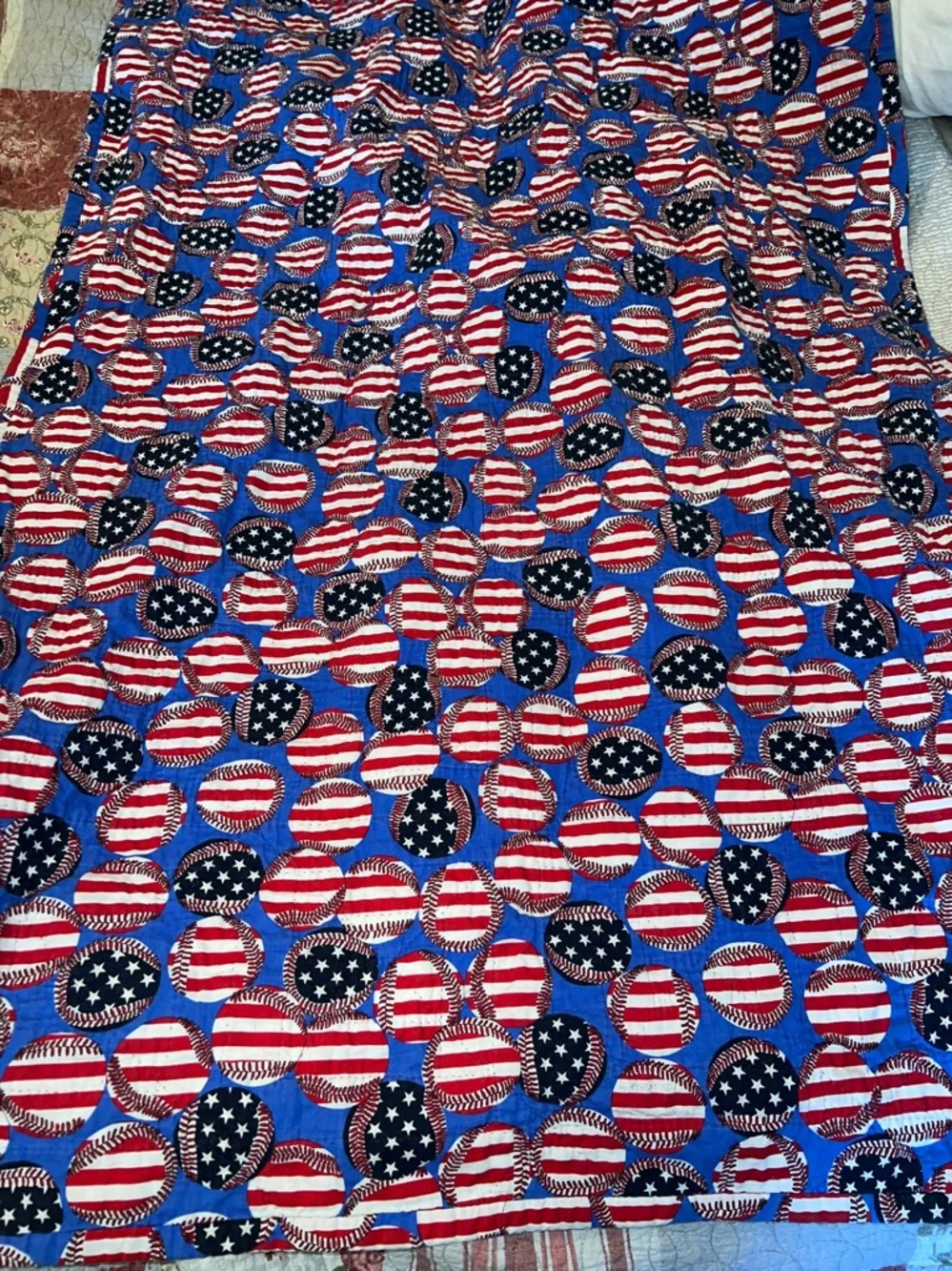 Handmade reversible patriotic throw quilt 52” x 38”